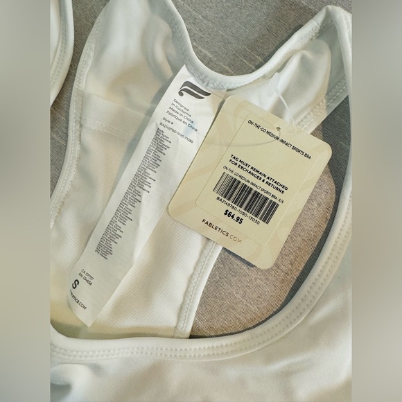 On-The-Go Medium Impact Sports Bra - Picture 5 of 10